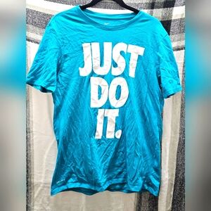 Nike Men's. Just Do It Graphic Athletic T-Shirt